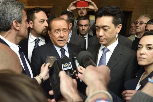 足球比赛回放-【专栏】王勤伯：宠妃与球队